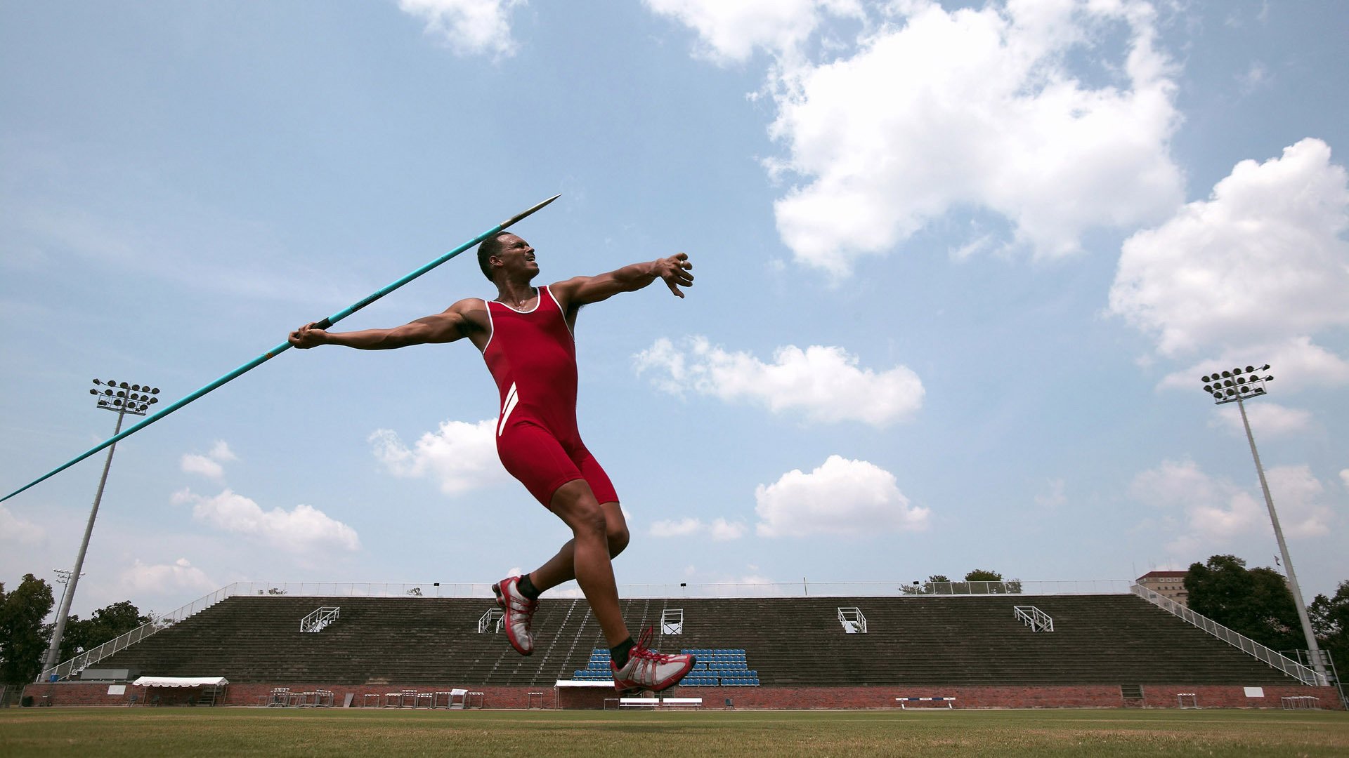 高校健身操创新赛融合民族舞蹈元素，民族健身操的创编原则